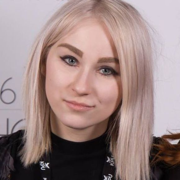 Meet your Posher, Alissa - Picture 1 of 1